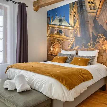 Apartment L'escale Du Gros-horloge Parenthese Prestigieuse Au Coeur De
