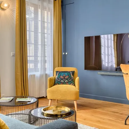 L'escale Du Gros Horloge Rouen