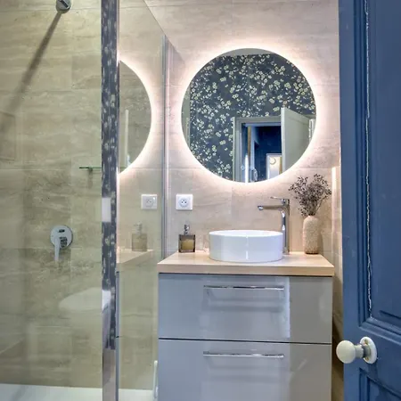 L'escale Du Gros-horloge Parenthese Prestigieuse Au Coeur De Apartment