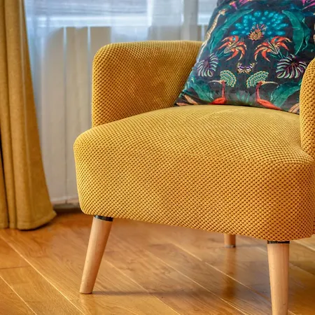 L'escale Du Gros-horloge Parenthese Prestigieuse Au Coeur De *