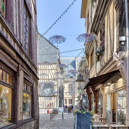 L'escale Du Gros-horloge Parenthese Prestigieuse Au Coeur De Apartment