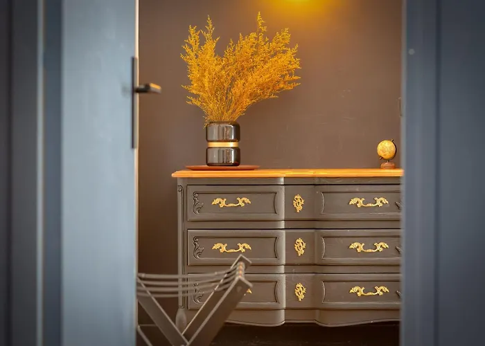 L'escale Du Gros-horloge Parenthese Prestigieuse Au Coeur De * Rouen